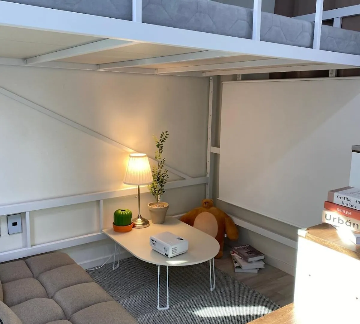Apartment # Yeouido 10 Minutes # Yeongdeungpo Market Station 1 Minute # Urban Forest Speed Sensibility # Long Stay Seoul