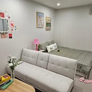  Capsule hotel Seoul Stay
